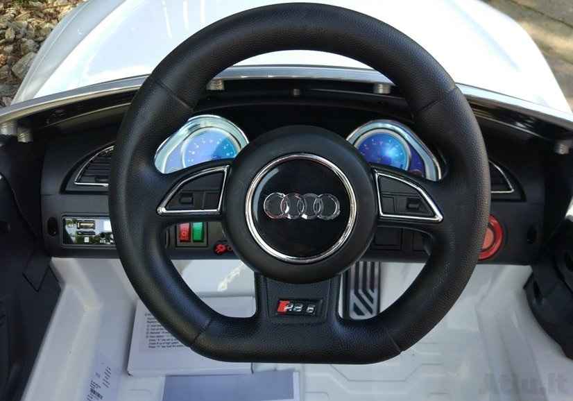 Vaikiškas elektromobilis Audi RS5 Baltas